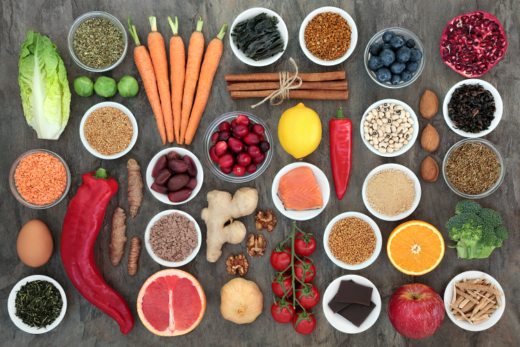 どんな食品が老化予防に良いの？（写真：Shutterstock.com）