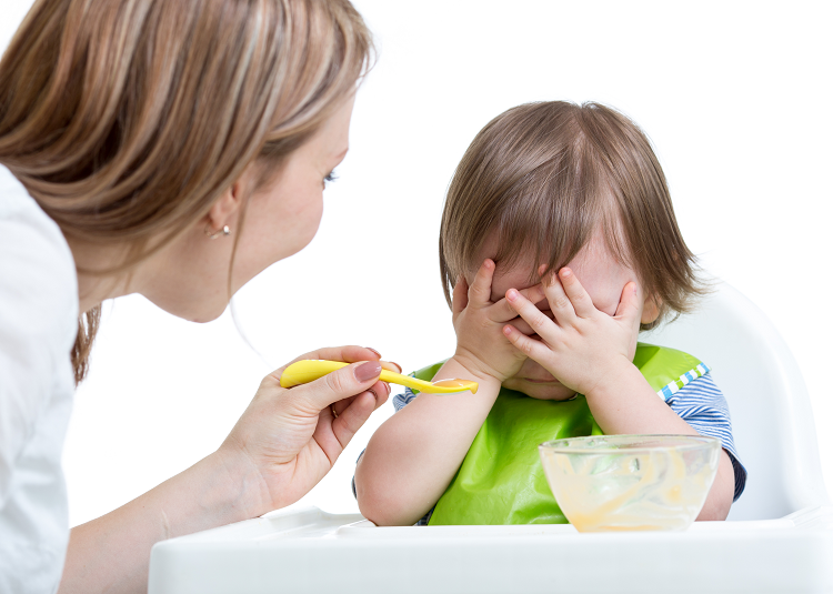 離乳食と遺伝子の関係とは？（写真：Shutterstock.com）